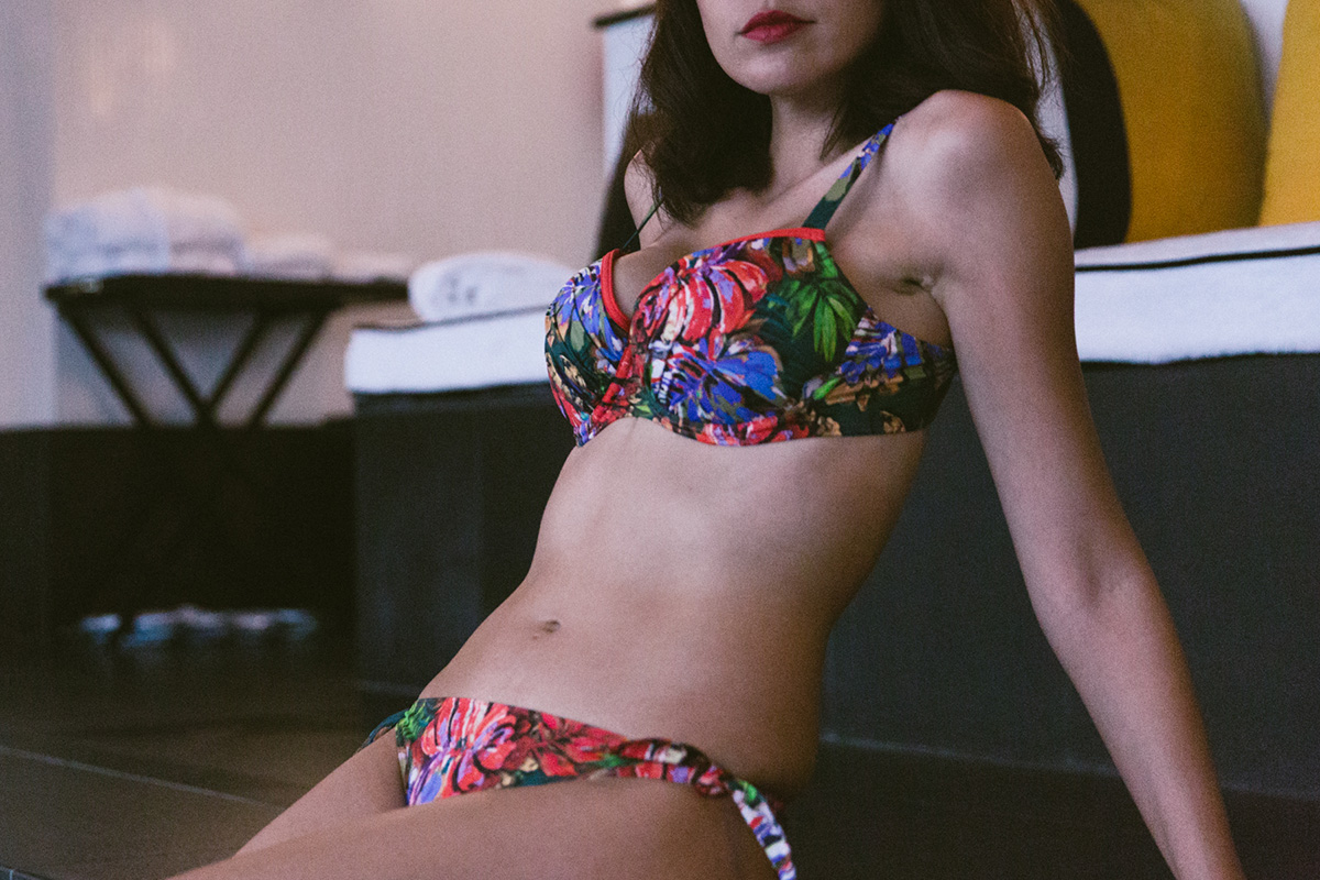 Maillot de bain lingerie gros bonnets C Prima Donna blogueuse mode shooting spa Hôtel Saint Roch blog paris